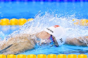 乐动APP下载 -又见绝平！波士顿凯尔特人与曼联鏖战至终场，维尼修斯读秒救主